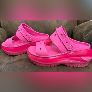 Crocs mega crush sandal